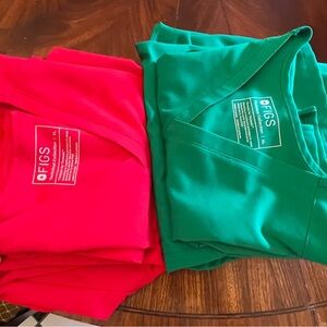 Figs Sets of 2 scrubs